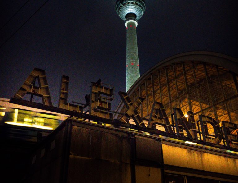 Bahnhof Alexanderplatz
