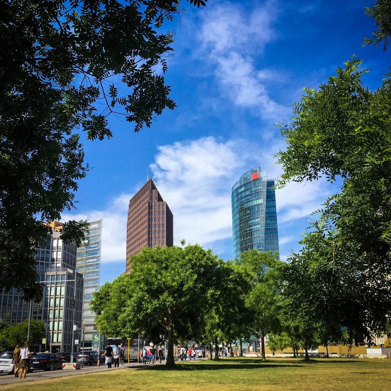 78255CE9 F783 44F2 A09B F4CCD97FC027 768x768